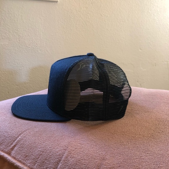 Sold on ♏️ - Picture 5 of 5